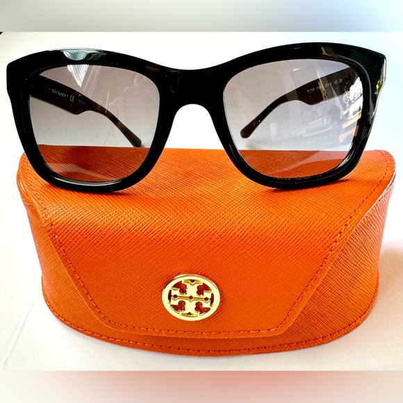 Tory Burch Sunglasses - Picture 1 of 8
